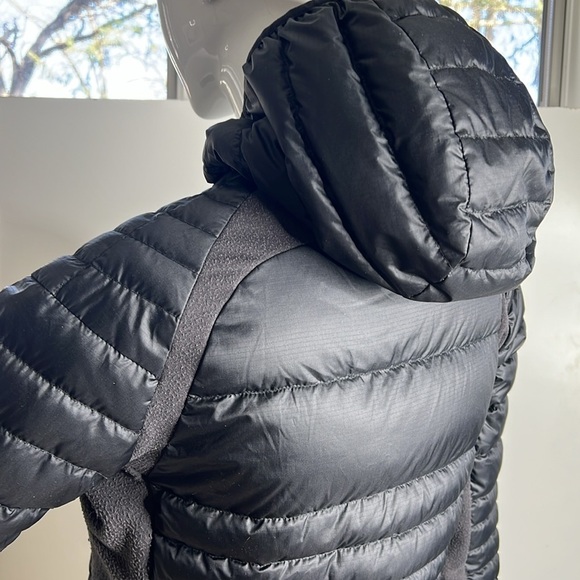 Quince Sz S Lightweight Down Packable Long Puffer Jacket Black with Hood - Picture 8 of 12